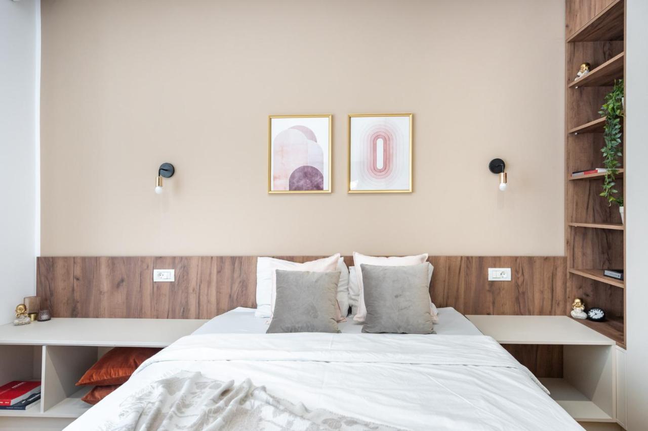 Old Town Bucharest, Luxury 2 Bedrooms Apartment Kültér fotó