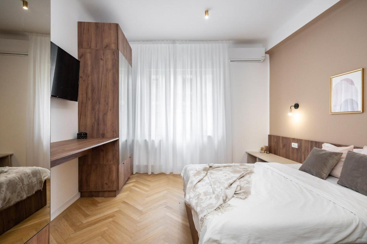 Old Town Bucharest, Luxury 2 Bedrooms Apartment Kültér fotó
